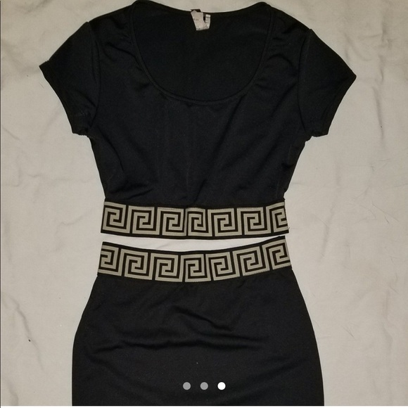 Two piece set - Picture 3 of 3